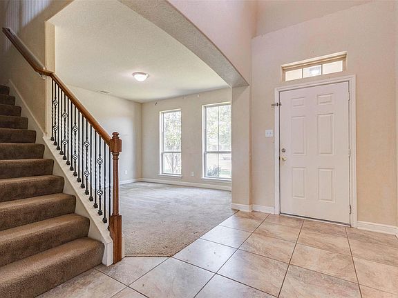 2nd image of 19114 Cardinal Grove Ct