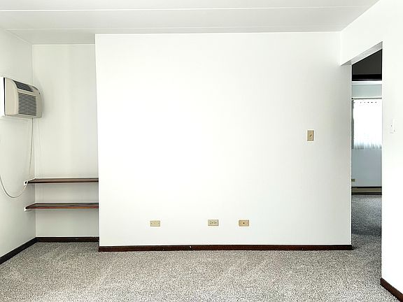 4th image of 1901 Austin Ave #84