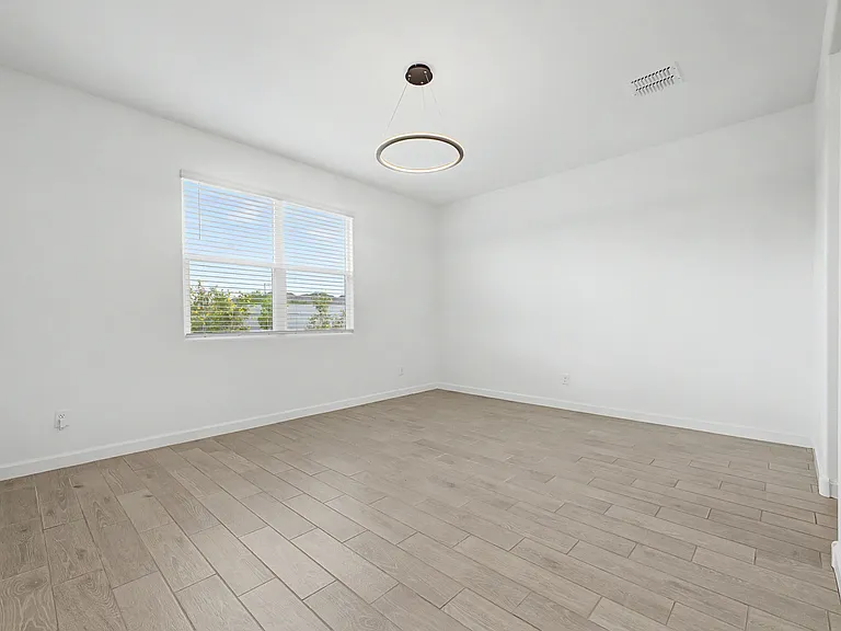2058 S 241st Ave — Photo 14
