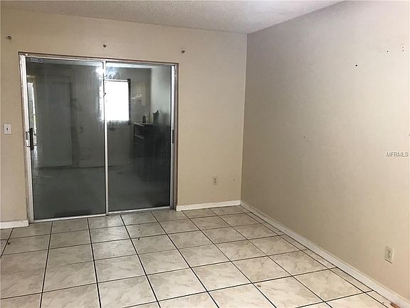 4th image of 5208 Tennis Court Cir #39