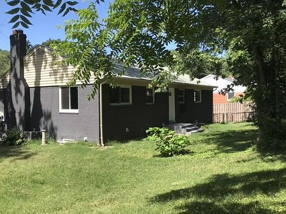 2nd image of 7405 Essex Ave