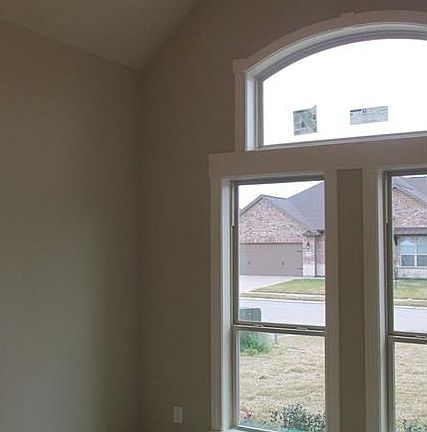 Front bed room