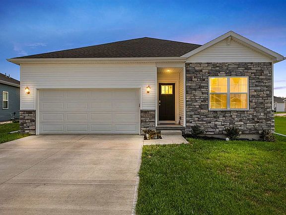 3rd image of 3319 Craven Dr