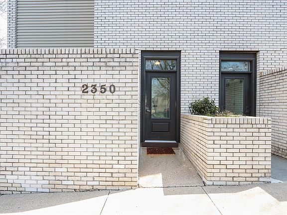 3rd image of 2350 Dana Ave