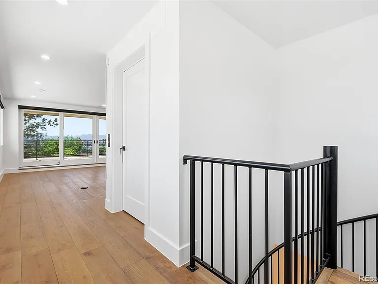 267 S Clermont St — Photo 29