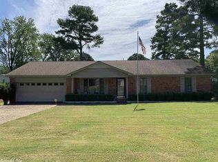 4 White Fox Cv, Jacksonville, AR 72076