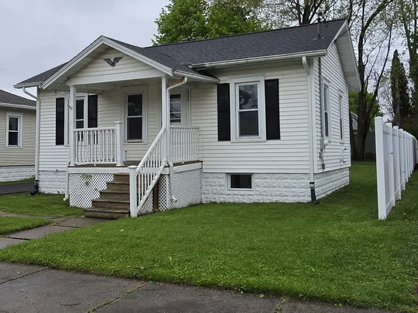 632 Elm St, Endicott, NY 13760