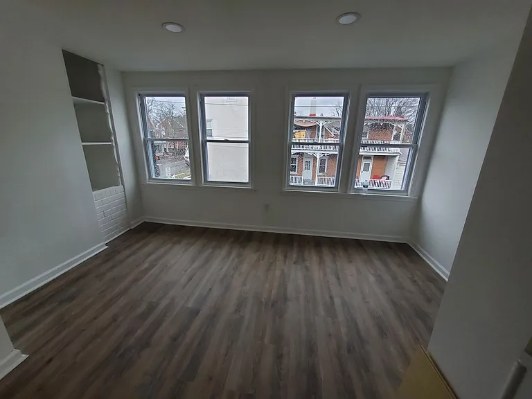 404 N Charlotte St #3 — Photo 10