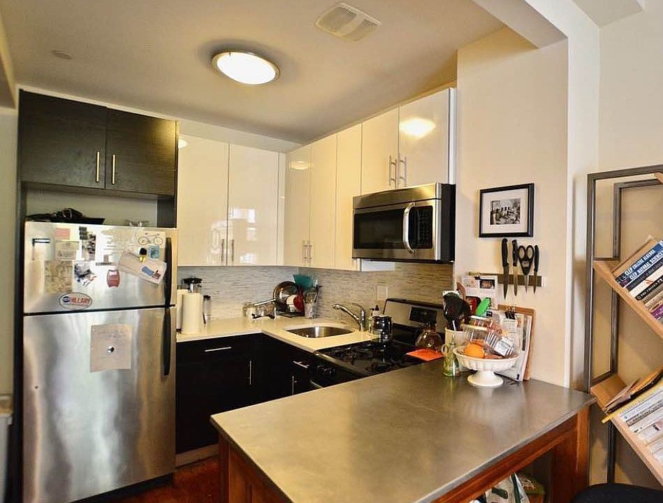 1st image of 164 Herkimer St #3A
