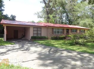 210 Hobbins Dr, Dublin, GA 31021