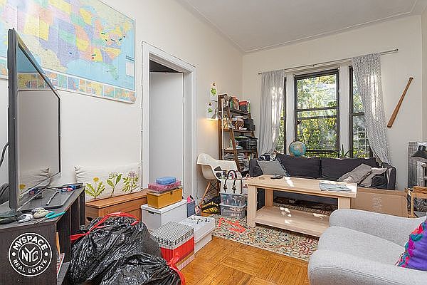1st image of 601 Park Pl #23