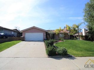 5813 Panorama Dr, Bakersfield, CA 93306