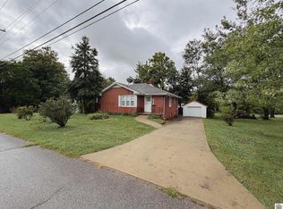 512 E Market St, Princeton, KY 42445