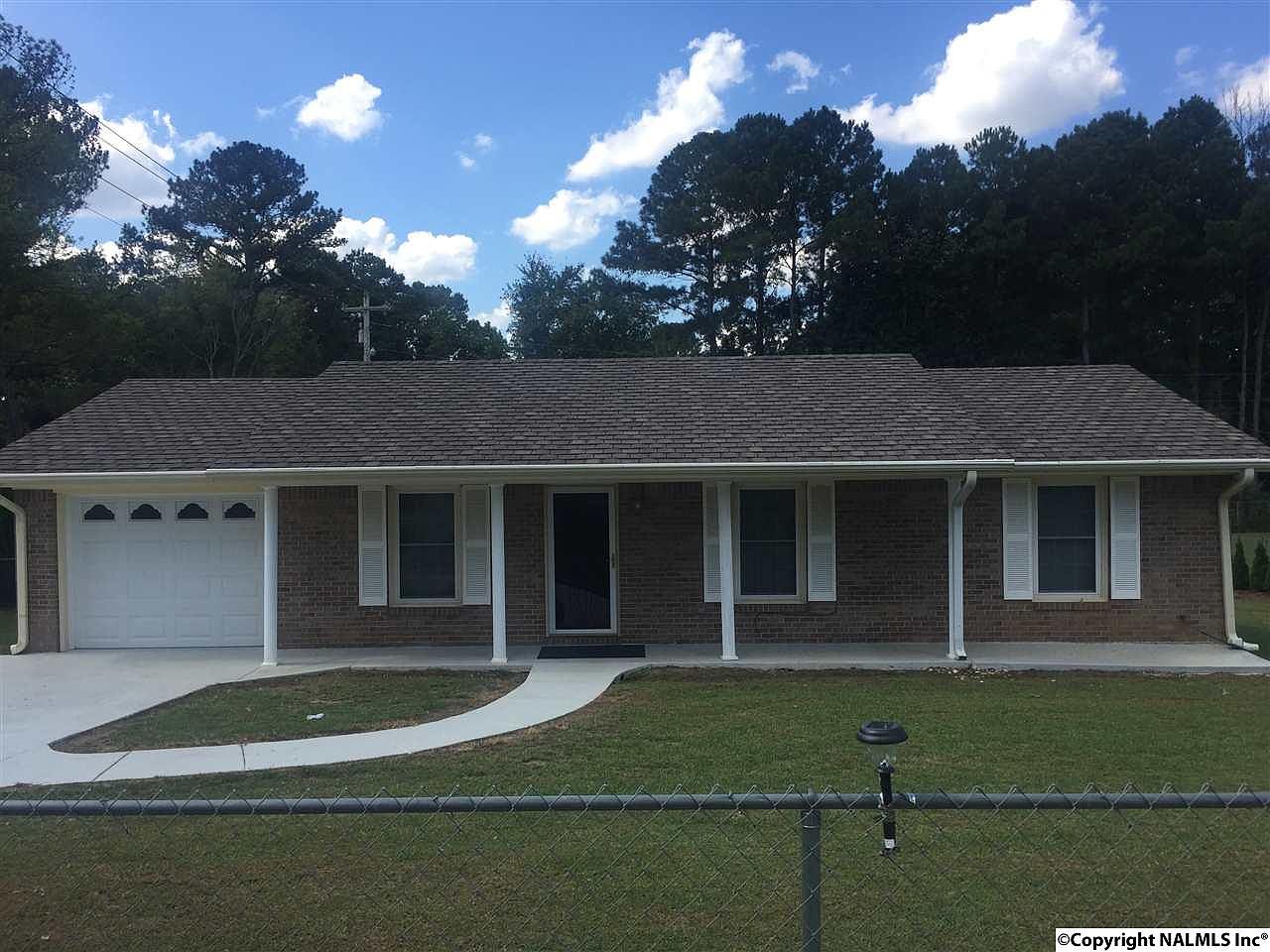 2032 Lindsay Ln, Athens, AL 35613 Zillow