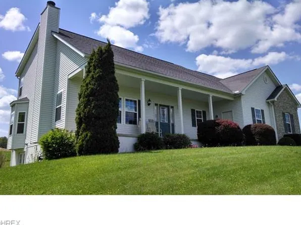 24779 County Road 193, Coshocton, OH 43812