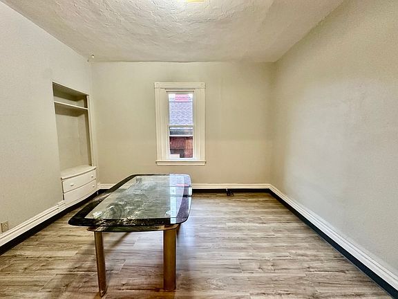 4th image of 1017 Emporia St APT 1