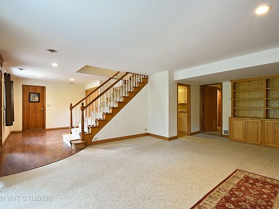4th image of 537 Lomond Dr