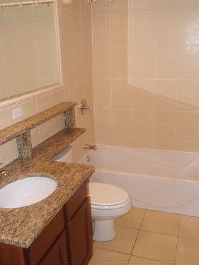 4th image of 6255 W Montrose Ave APT 1W