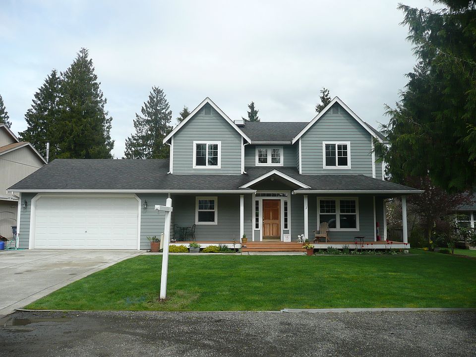 Nice 2 story home