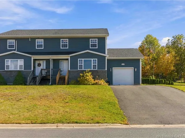 36 Carter Cres, Oromocto, NB E2V 0C3