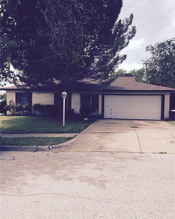1st image of 624 Mesquite Ave