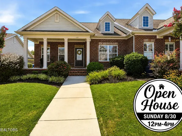 122 Hardinberry St, Oak Ridge, TN 37830