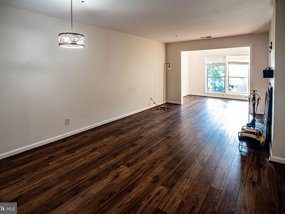 1st image of 3176 Summit Square Dr #4-C5
