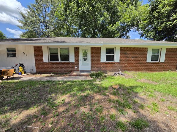 548 Martin Luther King Dr