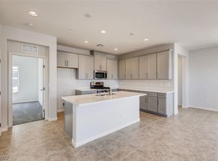 46 Cadence Crest Ave, Henderson, NV 89011