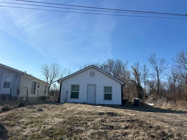 308 Railroad St, Fayette, MO 65248