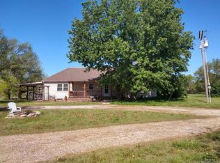 1776 Ivy Rd, Minneapolis, KS 67467