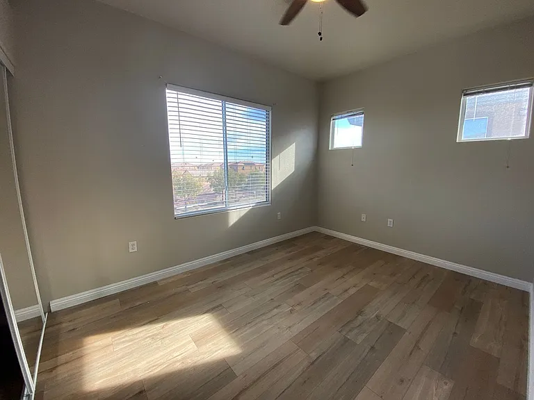 3504 Desert Cliff St #202 — Photo 16