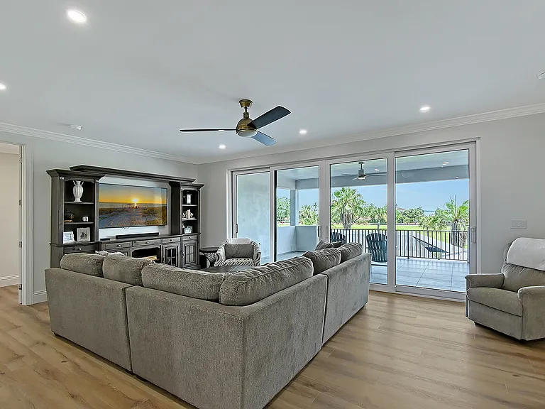 1001 Longboat Club Rd — Photo 9