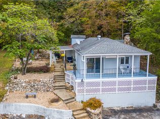 506 Fischer Point Dr, Camdenton, MO 65020