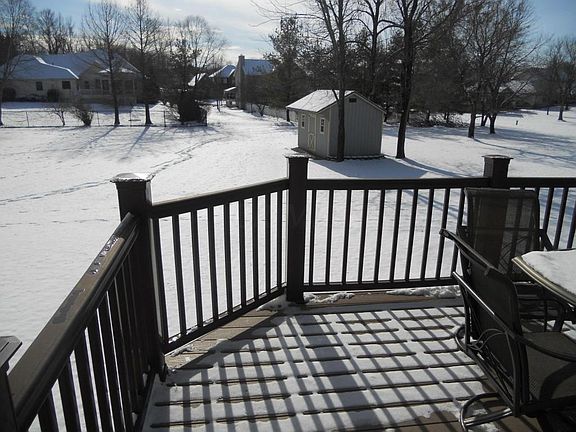 4th image of 295 River Oaks Dr