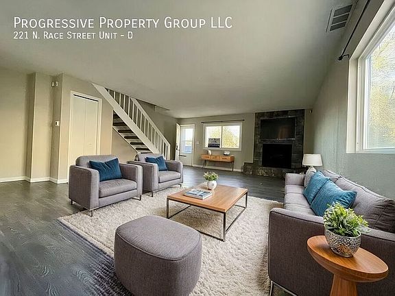 2nd image of 221 N Race St APT C