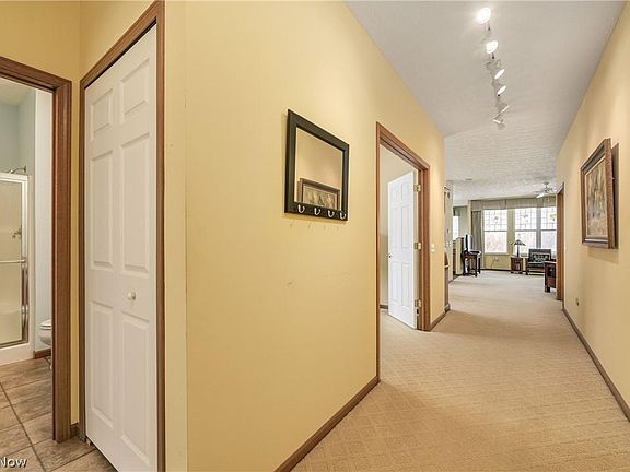 4th image of 2035 Nottingham Pkwy