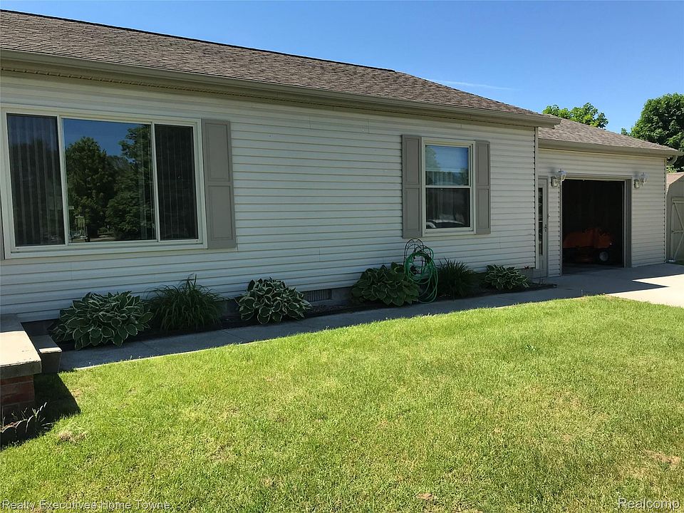 1st image of 2304 Mark St #183