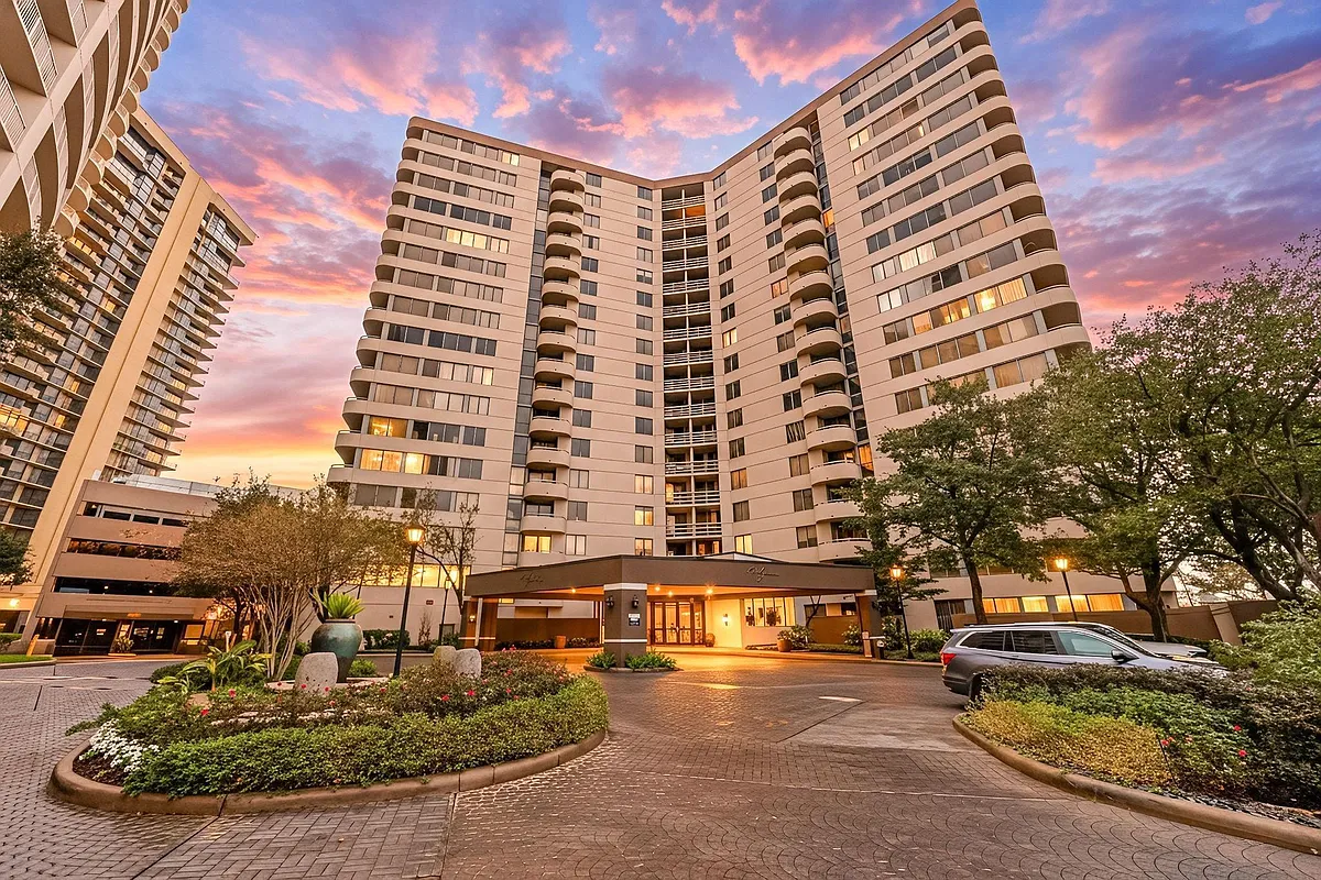 Building Photo - 3525 Sage Rd #1111