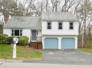 11 Scottsdale Dr, Hudson, NH 03051