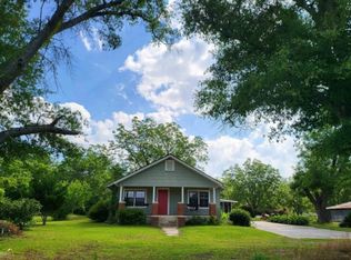 289 Glynn James Rd, Lyons, GA 30436