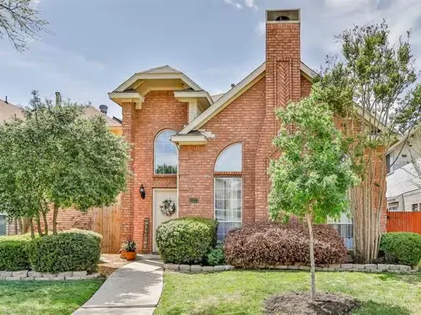2223 Meadowstone Dr, Carrollton, TX 75006