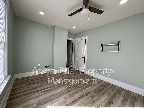 5th image of 1347 E Livingston Ave #1347