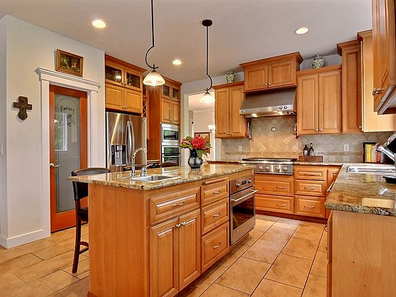 2nd image of 7011 47th St NW