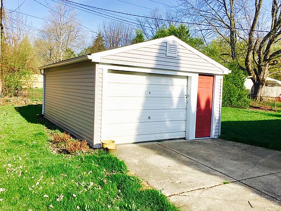 1-Car Garage