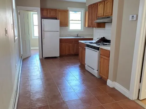 222 Cross St Floor 2, Harrison, NJ 07029