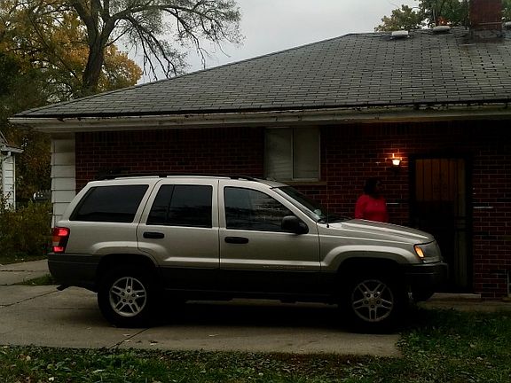 3rd image of 17871 Wexford St