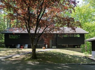 11 Hiddenwood Path, Lincoln, MA 01773