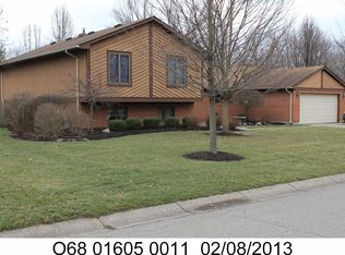 5272 Burning Bush Ln, Dayton, OH 45429