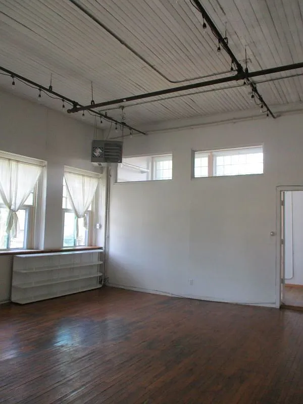 30 Green St — Photo 2